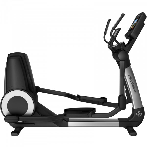 Life Fitness Platinum Club Series Cross Trainer with SE3HD Console